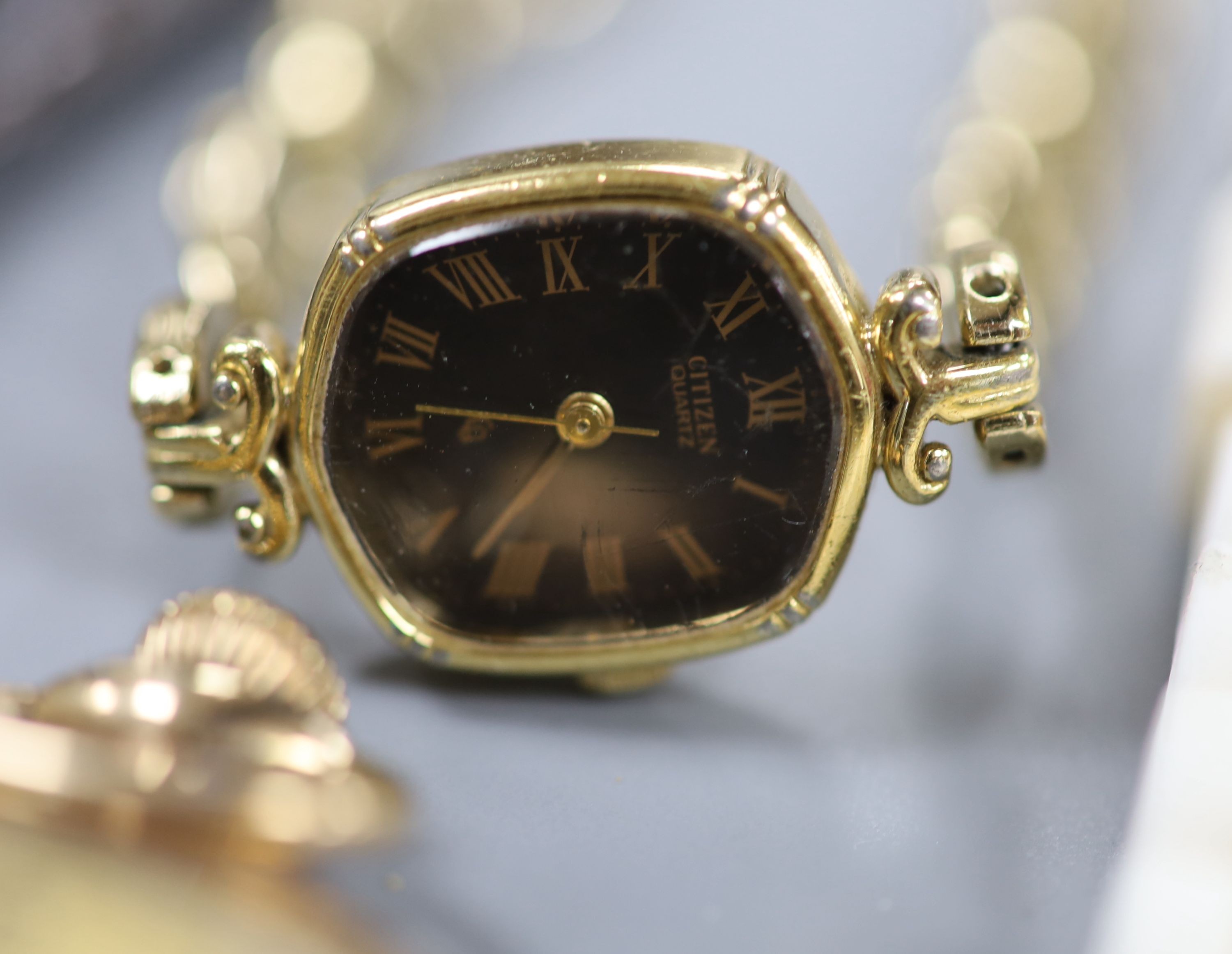 Two gold plated pocket watches including Elgin and a small quantity of minor wrist watches.